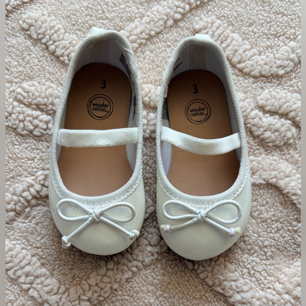 Girls White Dress Shoes - Slip On Footwear With Bow & Elastic Strap, Size 3